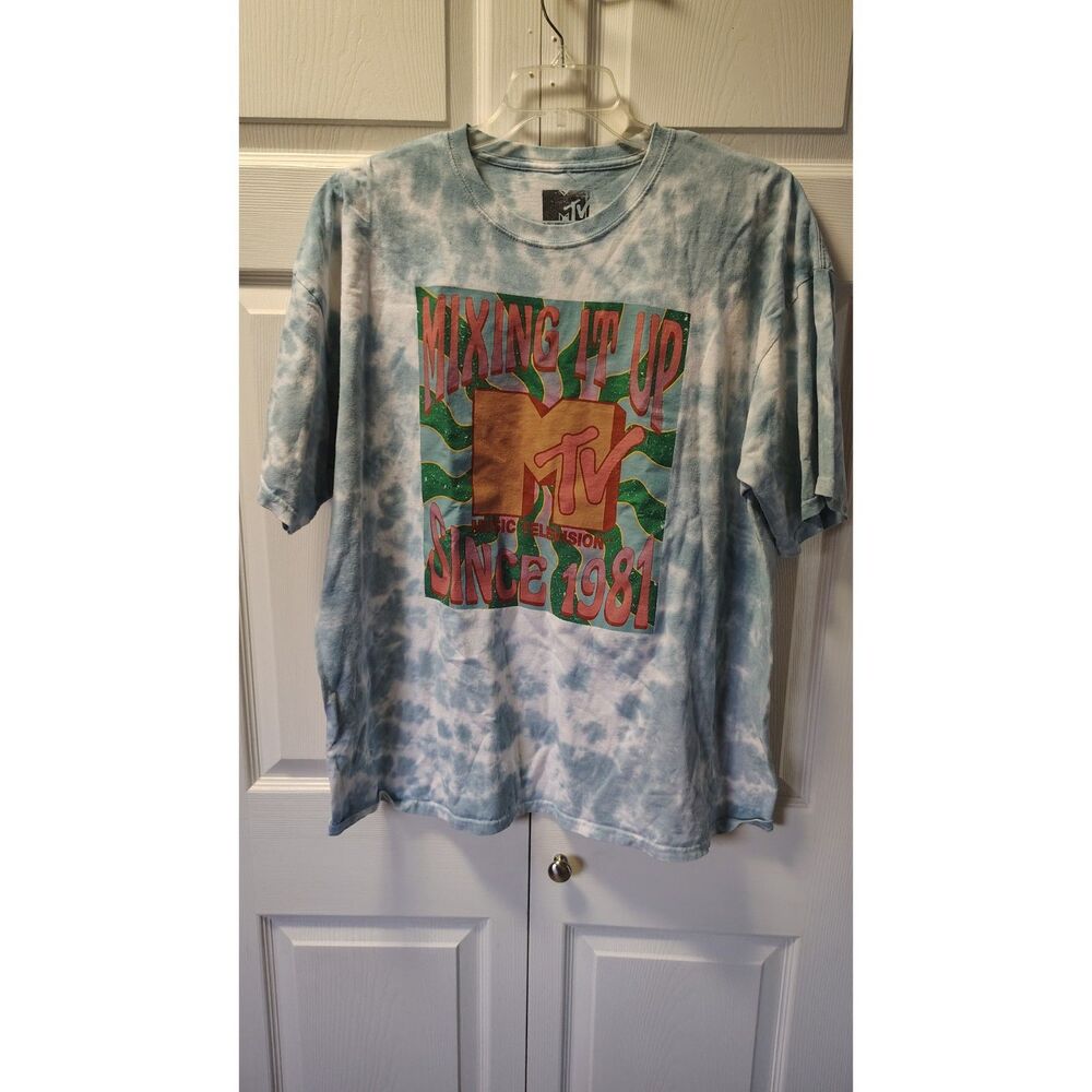 MTV Mixing It Up Since 1981 Graphic T-Shirt Blue Cloud Tie Dye Size 2XL